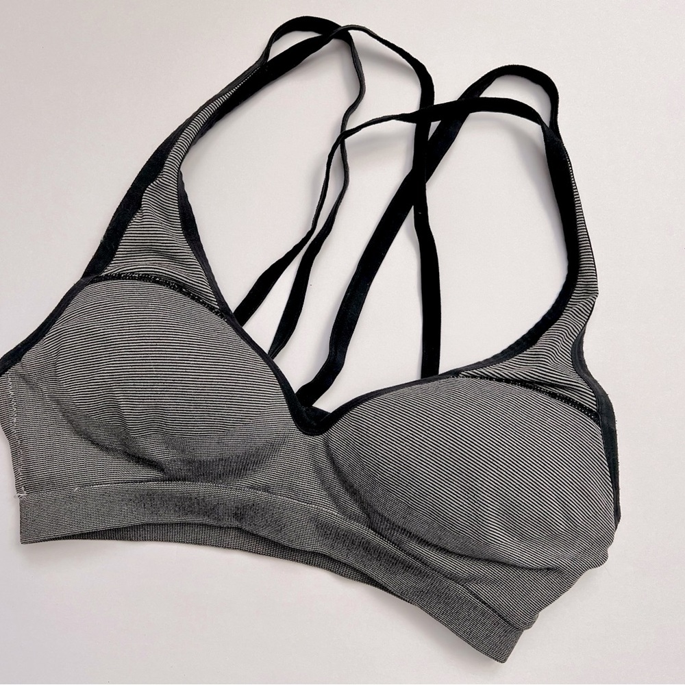 PINK Victoria’s Secret Padded Sports Bra S